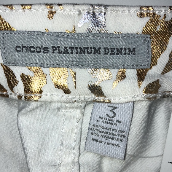 Chico’s Platinum Denim Women’s Cheetah Crop 3 - Picture 7 of 12